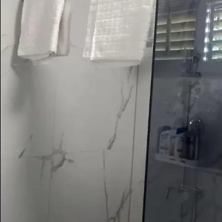 Elena Apartmán *